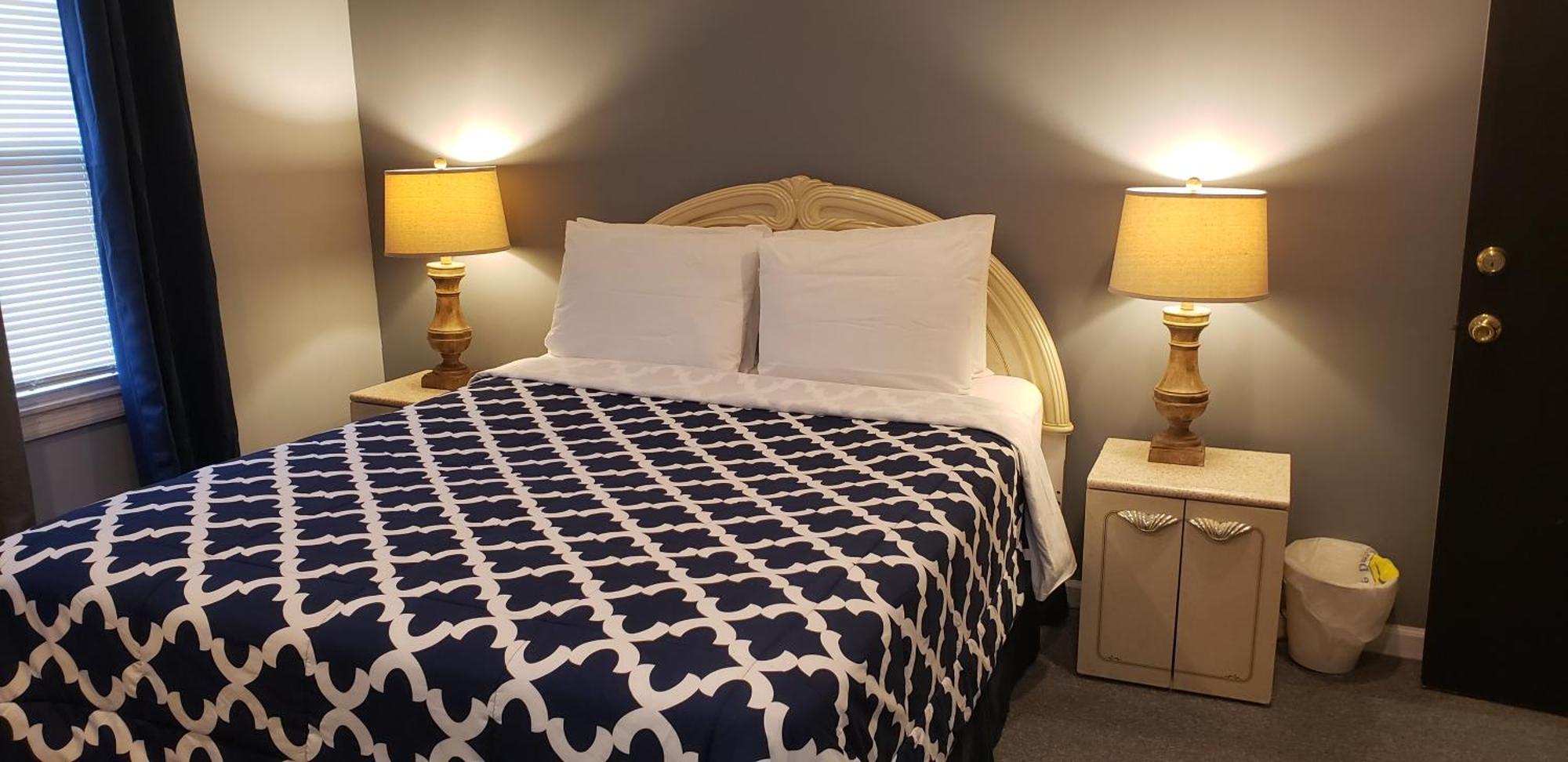 Jones Beach Hotel Wantagh Room photo